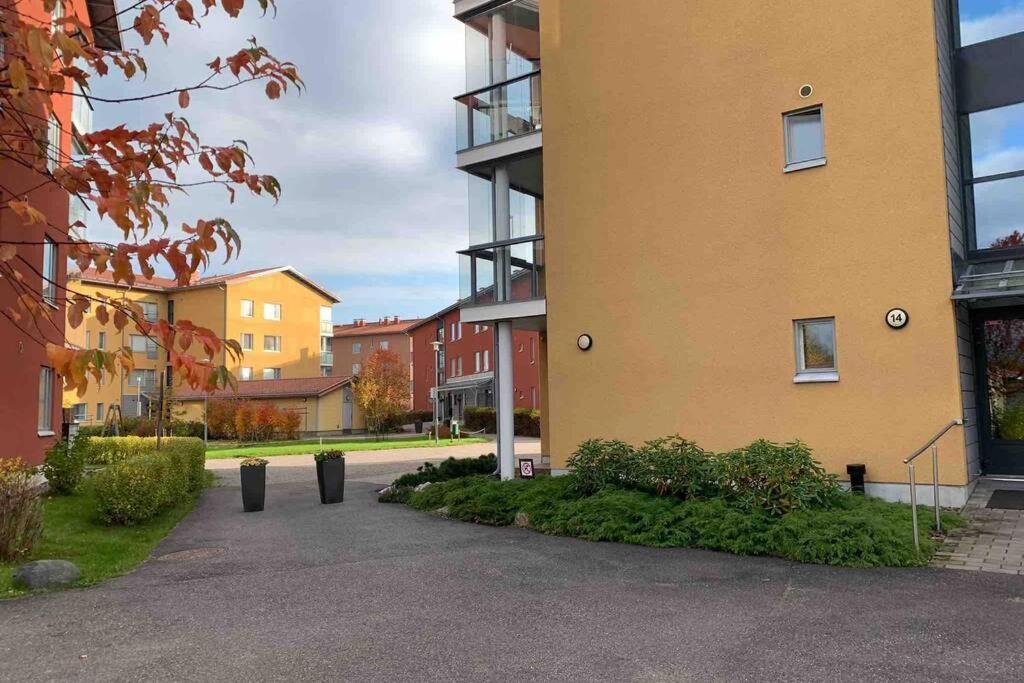 Modern Apartment With Sauna Nearby Airport Vantaa Ngoại thất bức ảnh